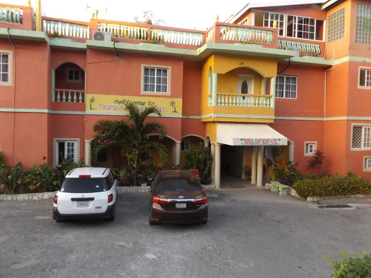 Tropical Court Hotel Montego Bay Eksteriør billede